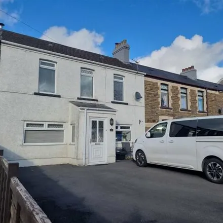 Buy this 3 bed townhouse on Siding Terrace in Skewen, SA10 6RS