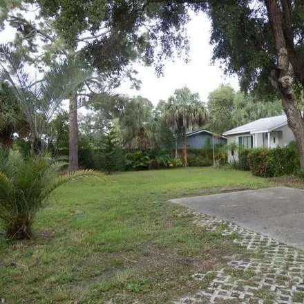 Image 3 - Park Street North & 26th Avenue North, Park Street North, The Jungle, Saint Petersburg, FL 33744, USA - House for rent
