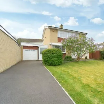 Buy this 3 bed house on 9 Hollowmead Close in Claverham, BS49 4LG