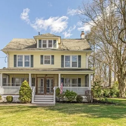 Buy this 5 bed house on 177 North Avenue in Fanwood, Union County