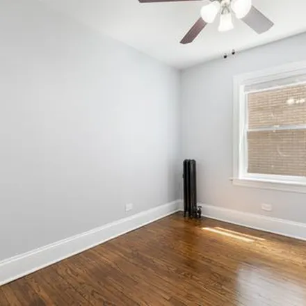 Rent this 2 bed apartment on 1614-1616 West Juneway Terrace in Chicago, IL 60626