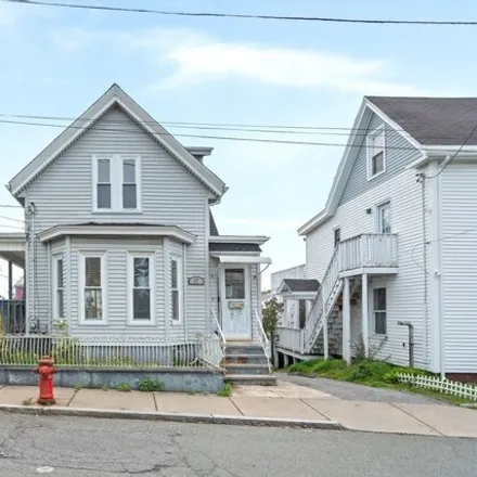 Rent this 4 bed house on 17 Tilton Terrace in Lynn, MA 01901