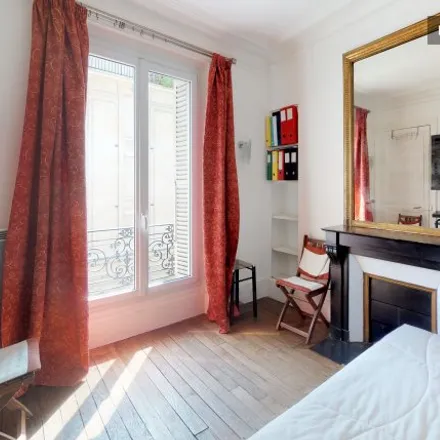 Image 5 - Paris 18e Arrondissement, IDF, FR - Apartment for rent