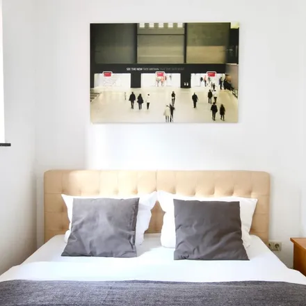Rent this 1 bed apartment on Brüsseler Straße 95 in 50672 Cologne, Germany