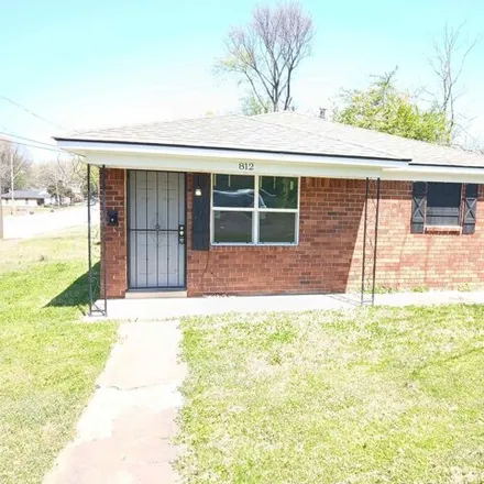 Rent this 2 bed house on 820 Pendleton Street in Buntyn, Memphis