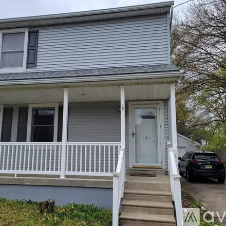 Rent this 3 bed house on 127 Spring St