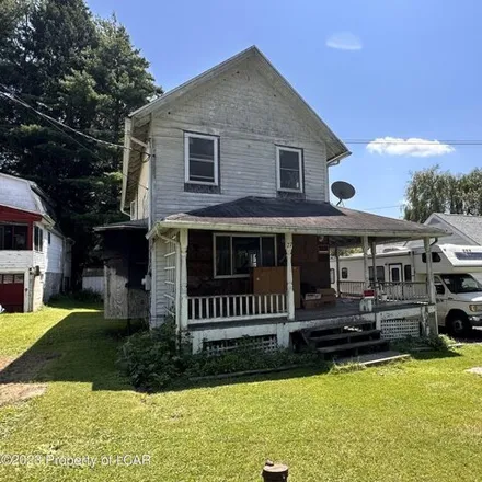 Buy this 3 bed house on 31 1st Street in Harveys Lake, Luzerne County