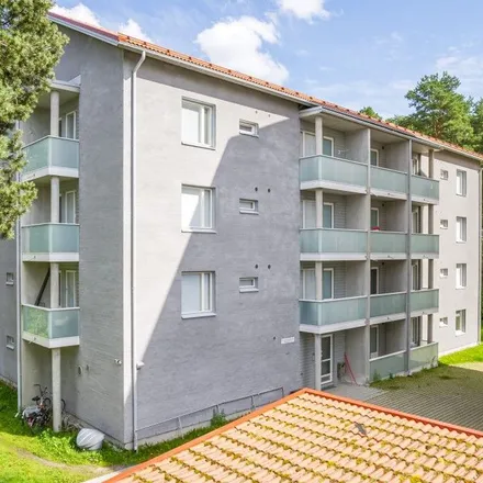Rent this 1 bed apartment on Peltolantie 18b in 90230 Oulu, Finland