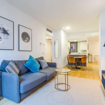Rent this 2 bed apartment on Avenida de la Ciudad de Barcelona in 210, 28007 Madrid