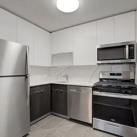 Rent this 2 bed apartment on 213 East 31st Street in New York, NY 10016