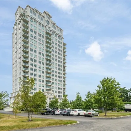 Buy this 1 bed condo on Carnegie Abbey Club in Carnegie Harbor Drive, Portsmouth