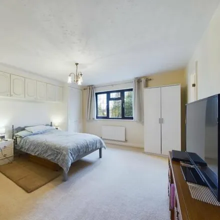 Image 5 - Palmers Green, Worcester, WR2 4JY, United Kingdom - House for sale