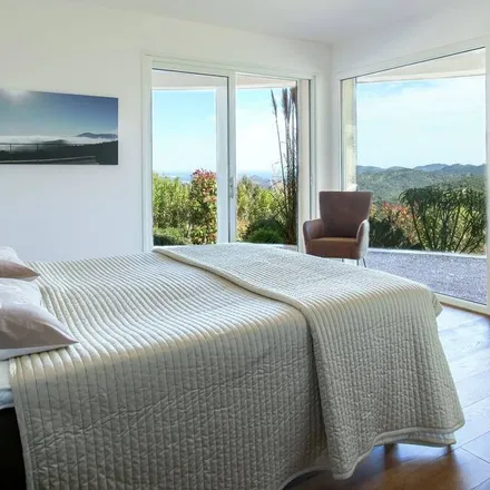 Rent this 4 bed house on La Provençale in 83600 Les Adrets-de-l'Estérel, France