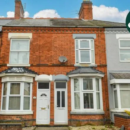 Buy this 2 bed townhouse on Lytham Road in Leicester, LE2 1YD