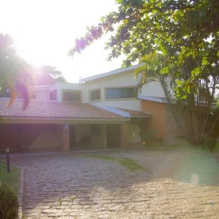Buy this 6 bed house on Avenida Marechal Rondon in Núcleo Industrial Alert, Salto - SP