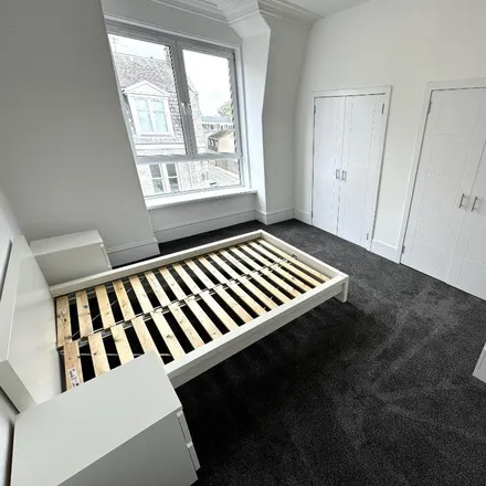 Image 3 - 16 Hollybank Place, Aberdeen City, AB11 6XS, United Kingdom - Apartment for rent