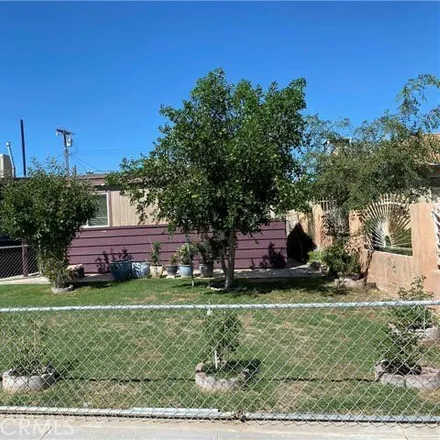 Buy this 3 bed house on 1801 Victor Avenue in Mojave, Kern County