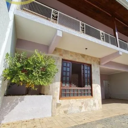 Buy this 5 bed house on Rua Araraquara in Jardim Paulista, Atibaia - SP