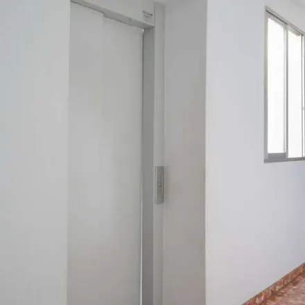 Rent this 1 bed apartment on Colegio Público Gonzalo de Berceo (II) in Avenida de Abrantes, 28025 Madrid