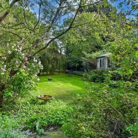 Image 2 - Old Way House, Well Lane, Fordwich, CT2 0DW, United Kingdom - House for sale