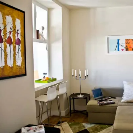 Rent this 2 bed apartment on Victor Teixeira in Rua Conde das Antas 50, 1070-069 Lisbon