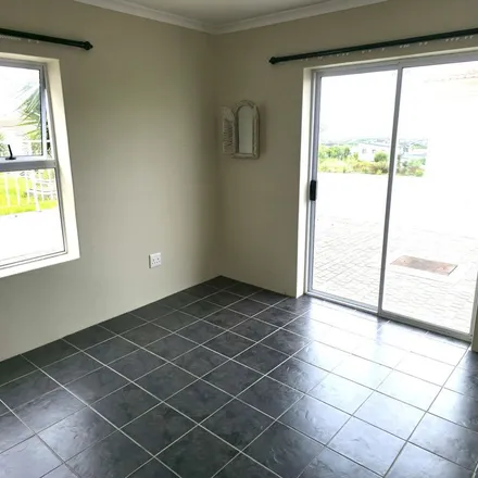 Image 2 - Hester De Wet Street, Overstrand Ward 13, Overstrand Local Municipality, 7201, South Africa - Apartment for rent