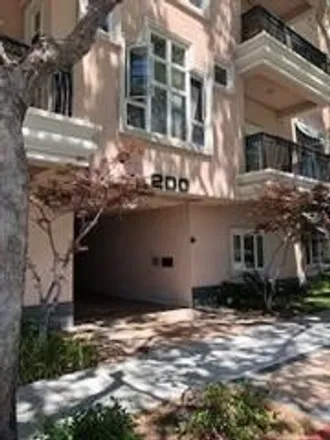 Rent this 2 bed apartment on 200 Sheridan Avenue in Palo Alto, CA 94036