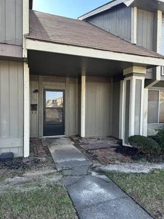 Buy this 3 bed condo on unnamed road in Warner Robins, GA 31088
