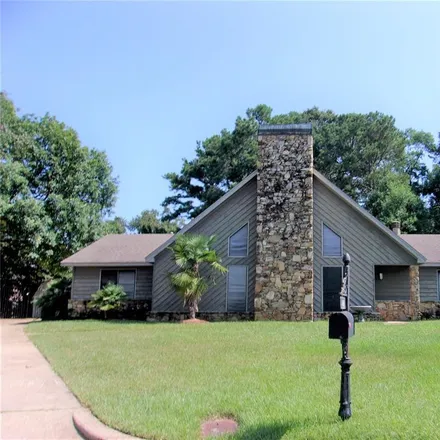 Buy this 3 bed loft on 142 Old Pump Court in Montgomery, AL 36117
