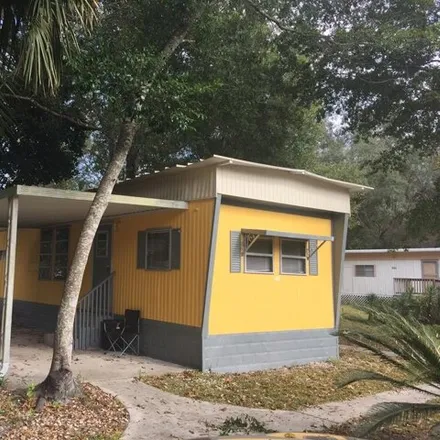 Rent this studio apartment on Pine Street in Levy County, FL 32626