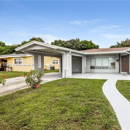 Image 1 - 3563 Northwest 32nd Court, Lauderdale Lakes, FL 33309, USA - House for rent