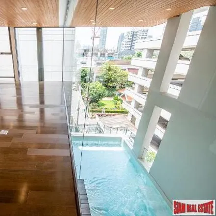 Buy this 4 bed house on Charan Tower in Soi Sukhumvit 43, Vadhana District