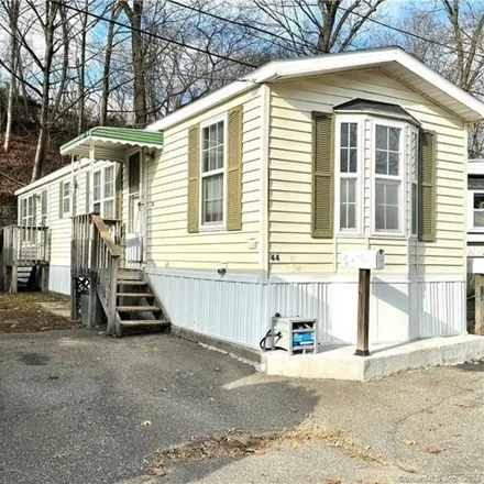 Buy this studio apartment on 2 Ward Drive in Shelton, CT 06484