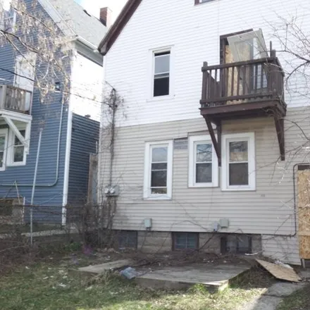 Image 3 - 3331, 3333 North 8th Street, Milwaukee, WI 53206, USA - House for sale