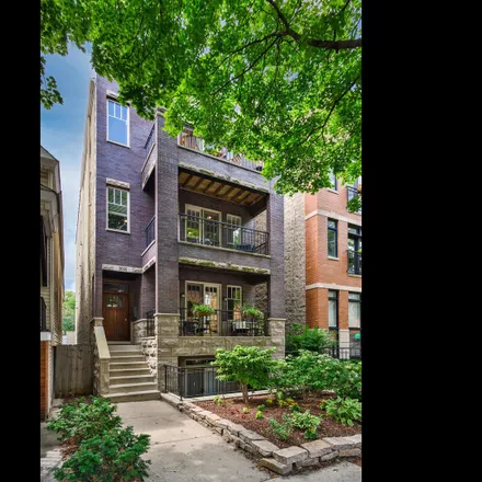 Buy this 2 bed house on 3642 North Damen Avenue in Chicago, IL 60613