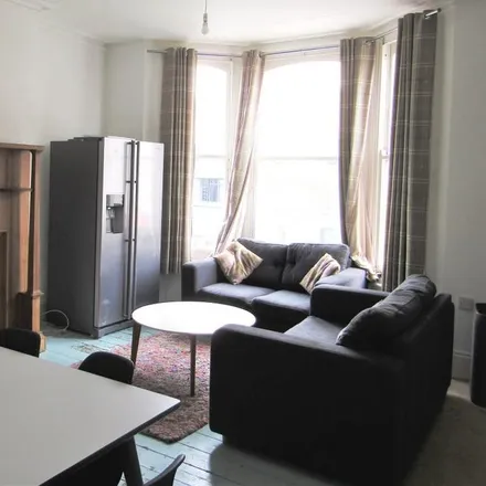 Rent this 6 bed apartment on 46-47 London Road in Brighton, BN1 4JG