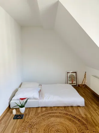 Rent this 2 bed apartment on Giordano-Bruno-Straße 3 in 04249 Leipzig, Germany