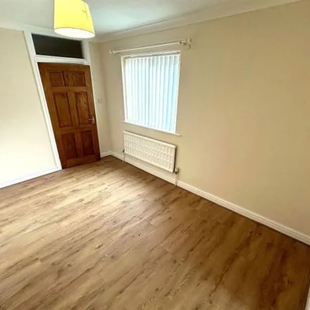 Rent this 5 bed apartment on Arundel Close in Hale Barns, WA15 8NY