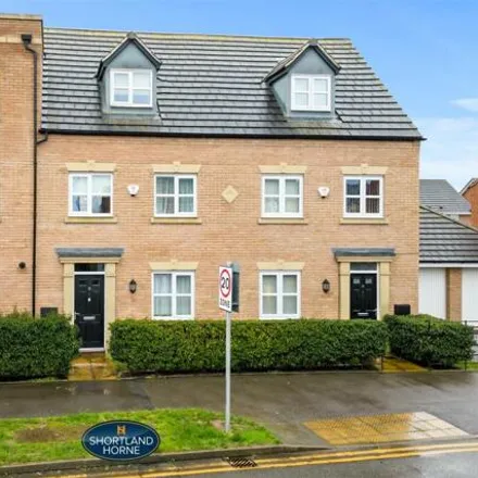 Buy this 3 bed townhouse on 16 Gwendolyn Drive in Coventry, CV3 1QN