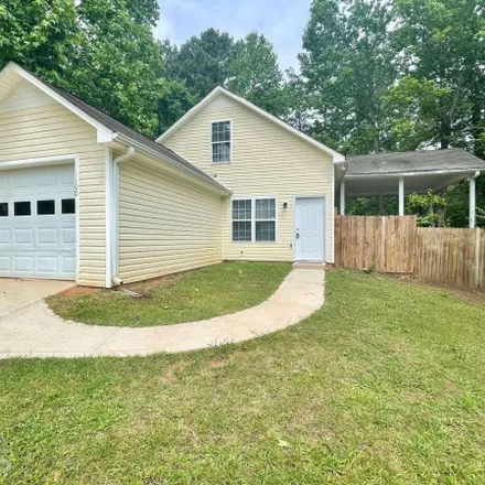 Buy this 3 bed house on 1100 Towne Square Lane in Rollingwood, Athens-Clarke County Unified Government