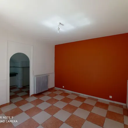 Image 4 - 184 avenue de Buros, 64000 Pau, France - Apartment for rent