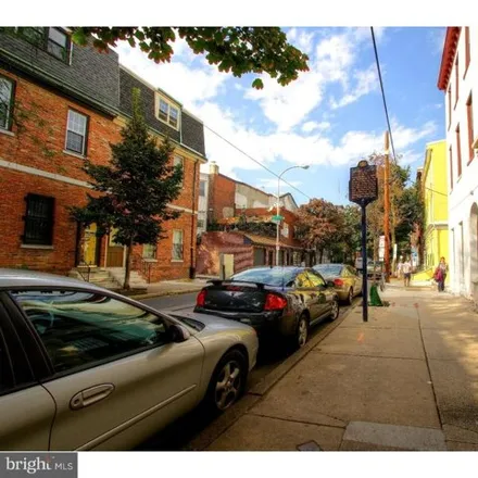 Image 2 - 413 S 11th St Apt 3R, Philadelphia, Pennsylvania, 19147 - Apartment for rent