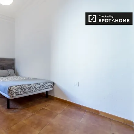 Rent this 7 bed room on OXFAM Intermón in Carrer del Marqués de Dosaigües, 46002 Valencia