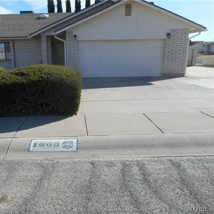 Buy this 2 bed house on 4198 Canyon Hills Road in Kingman, AZ 86409