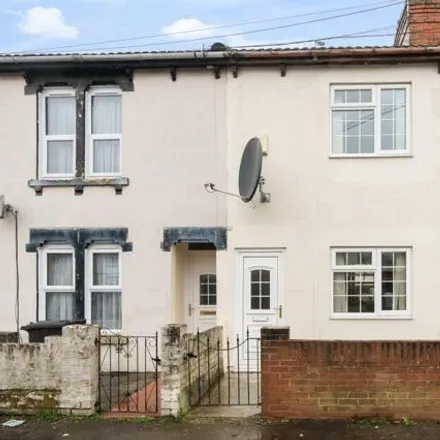 Buy this 2 bed townhouse on Wilcox Close in Swindon, SN2 1AN