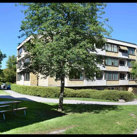 Rent this 2 bed apartment on Djurgårdsgatan 95 in 582 29 Linköping, Sweden