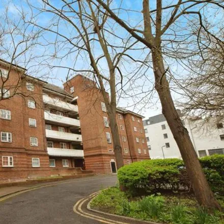 Buy this 1 bed apartment on 165-184 Clapham Park Road in London, SW4 7EW