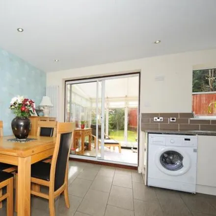 Image 5 - unnamed road, Rickmansworth, WD3 8RS, United Kingdom - House for sale