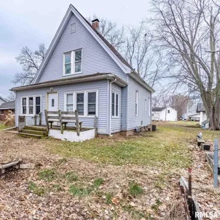 Buy this 2 bed house on 457 East Oakley Avenue in Glasford, Peoria County