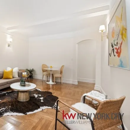Image 3 - 107 West 86th Street, New York, NY 10024, USA - Apartment for sale